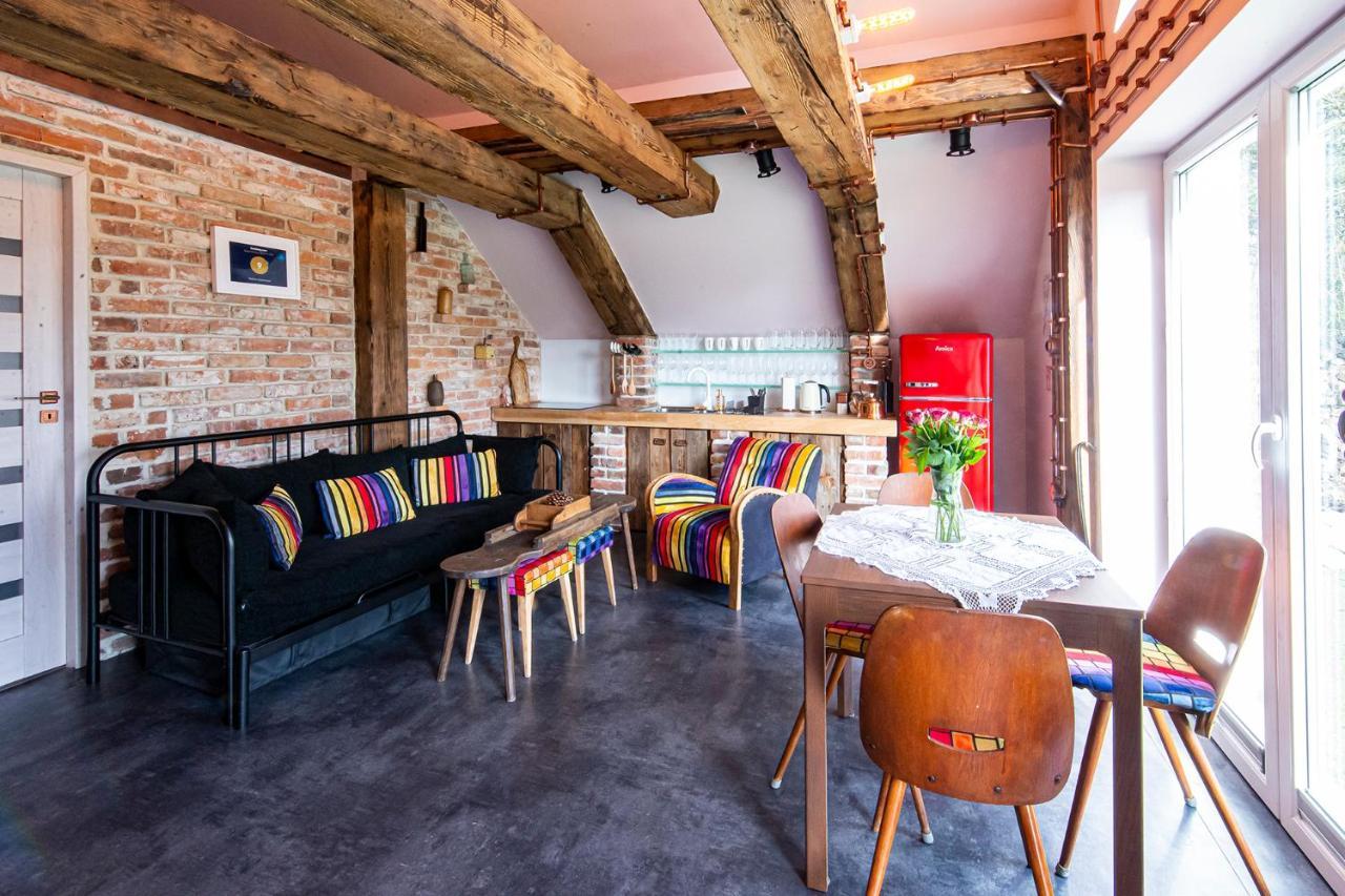 Noble & Sauna Zone Apartment Zabierzow