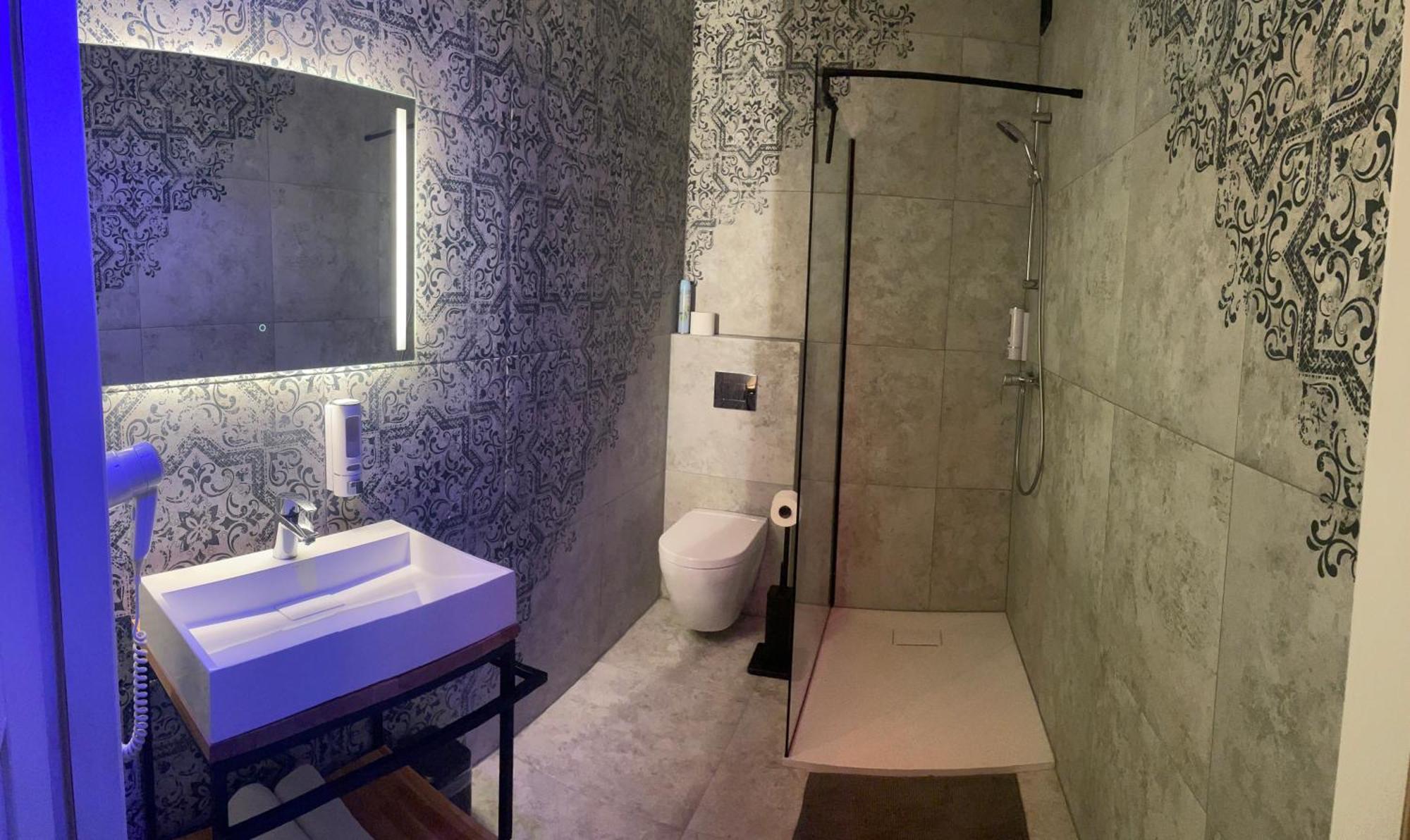 Noble & Sauna Zone Apartment *